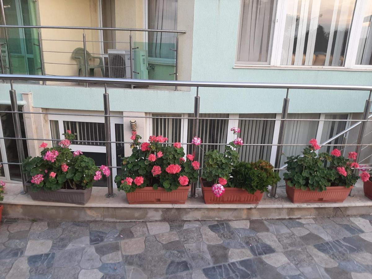 סוזופול Family Hotel Coral מראה חיצוני תמונה
