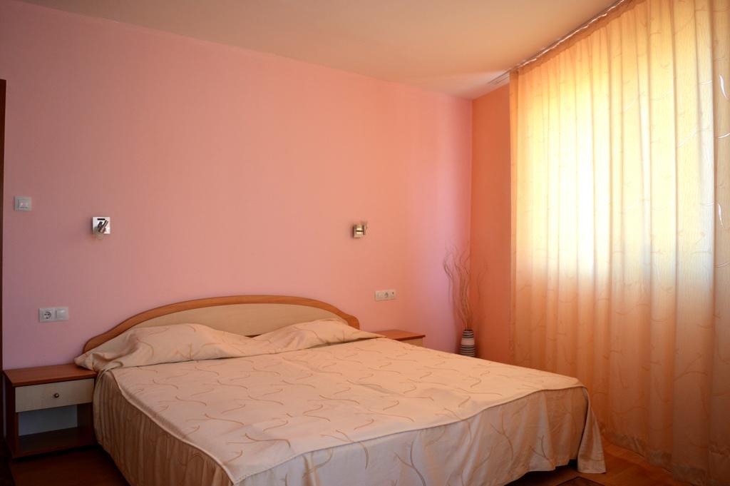 סוזופול Family Hotel Coral חדר תמונה