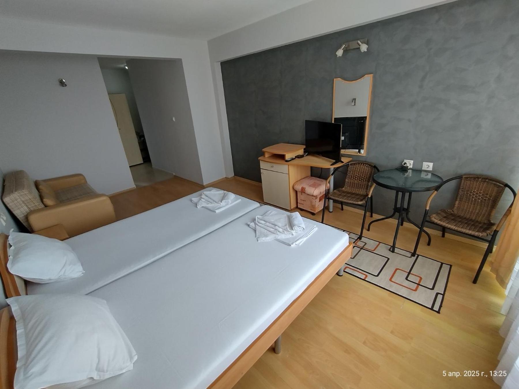 סוזופול Family Hotel Coral מראה חיצוני תמונה
