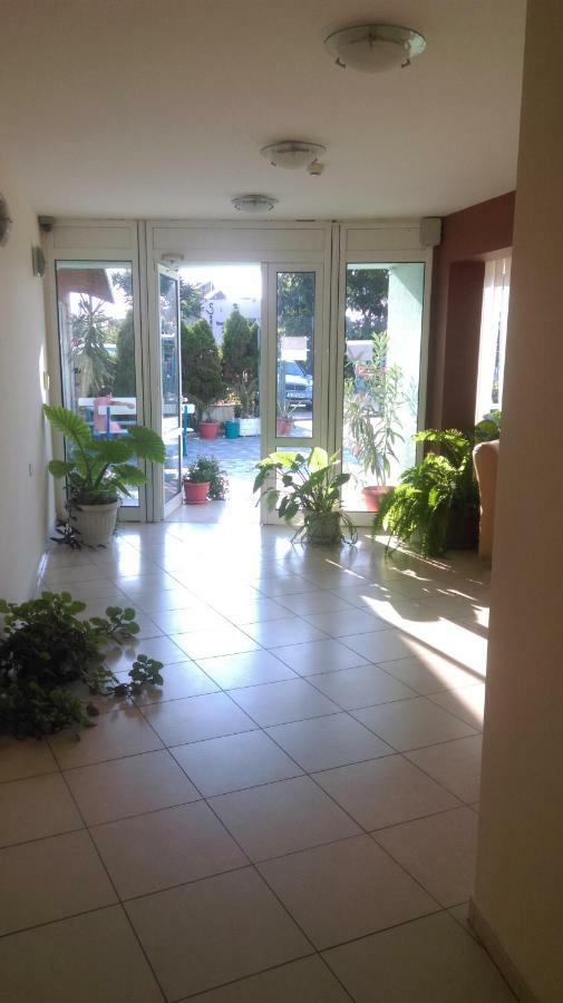 סוזופול Family Hotel Coral מראה חיצוני תמונה